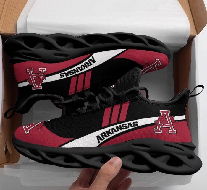 Arkansas Razorbacks Max Soul Sneakers 88