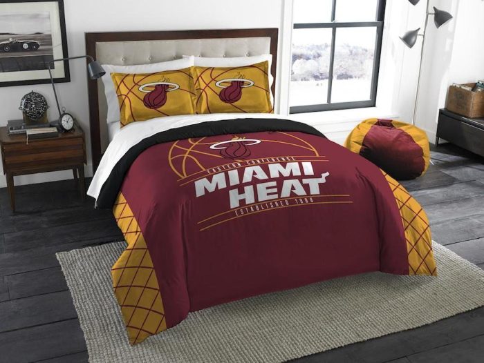 Miami Heat Bedding Set- 1 Duvet Cover & 2 Pillow Cases