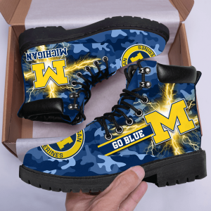 Michigan Wolverines All Season Boots - Classic Boots