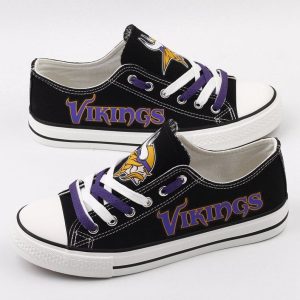 Minnesota Vikings NFL Football 2 Gift For Fans Low Top Custom Canvas Shoes