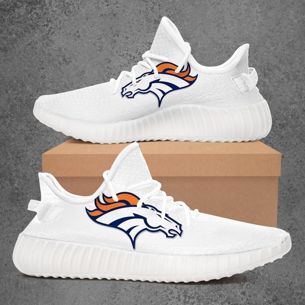 Yeezy Shoes