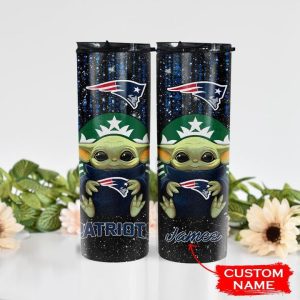 Custom Name NFL New England Patriots Baby Yoda Glitter Tumbler TB1281