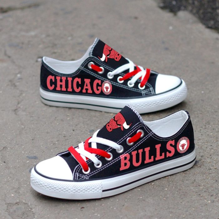 Chicago Bulls Custom Shoes Basketball Bulls Low Top Sneakers Chicago NBA Gumshoes Bulls LT1232
