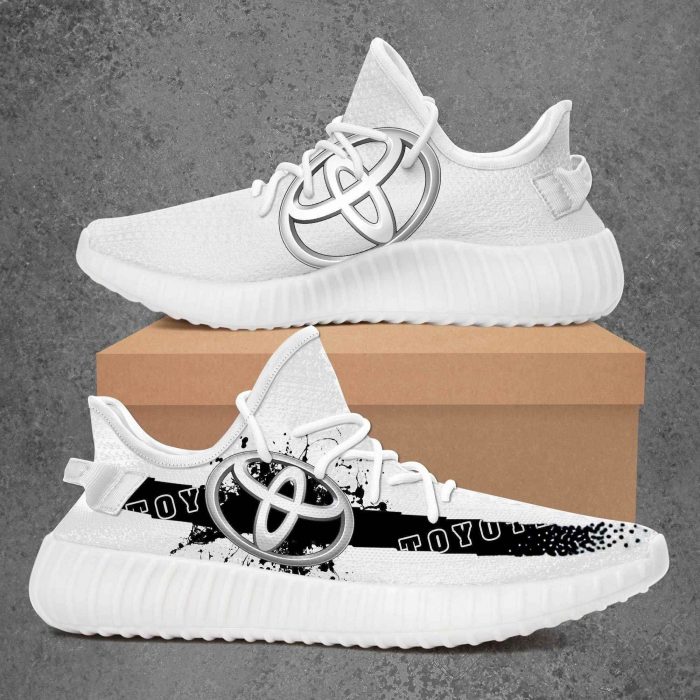 Toyota Yeezy Couture Car Sneaker Custom Shoes YHC098