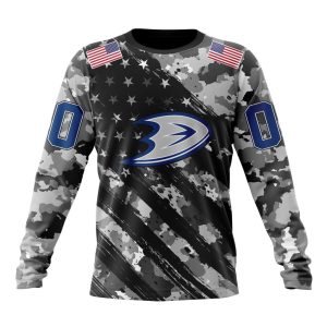 Customized NHL Anaheim Ducks Grey Camo Military Design And USA Flags On Shoulder Unisex Sweatshirt SWS1224