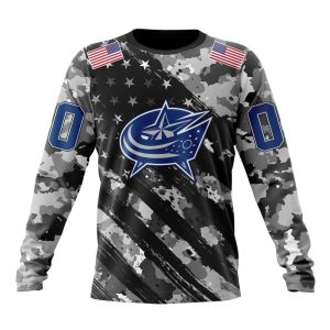 Customized NHL Columbus Blue Jackets Grey Camo Military Design And USA Flags On Shoulder Unisex Sweatshirt SWS1327