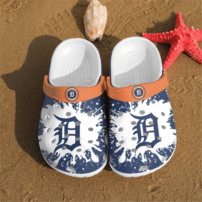 Detroit Tigers Team Crocs Crocband Clog Comfortable Water Shoes BCL1495