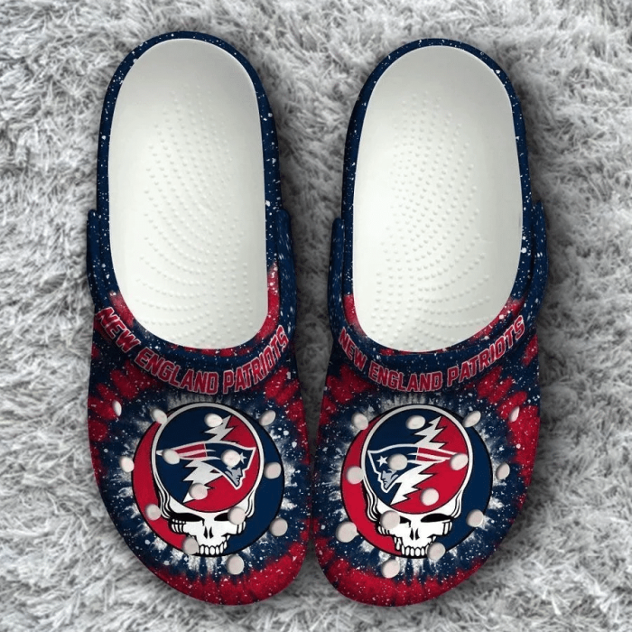 New England Patriots Grateful Dead Classic Crocs Crocband Clog Comfortable Water Shoes BCL1663