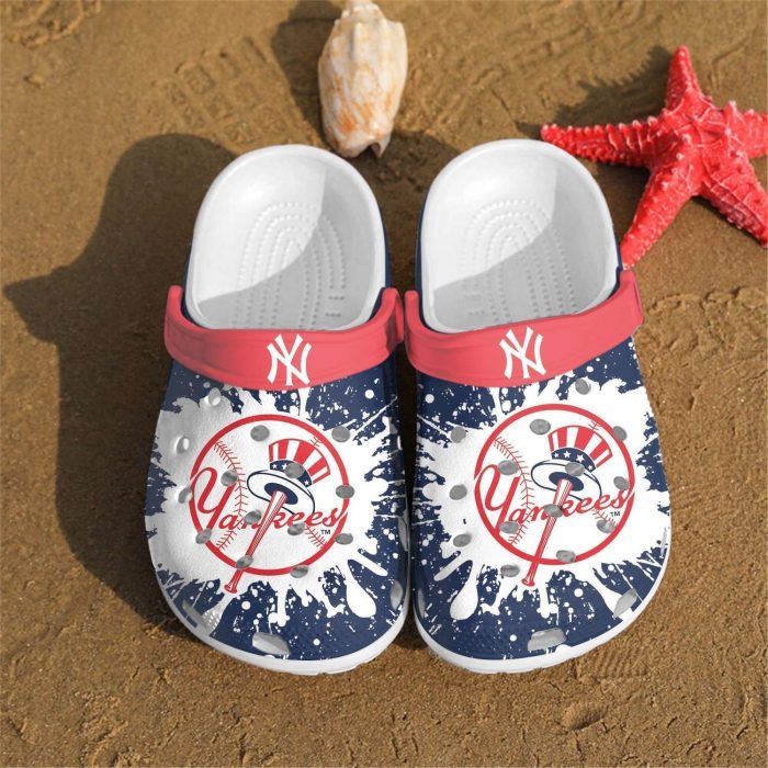 New York Yankees Team Crocs Crocband Clog Comfortable Water Shoes In Navy BCL1440