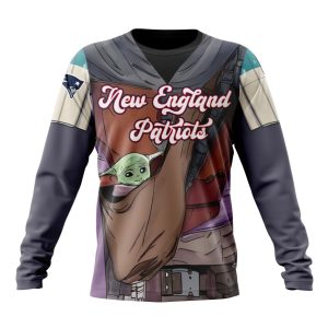 Personalized NFL New England Patriots Specialized Mandalorian And Baby Yoda Unisex Sweatshirt SWS760