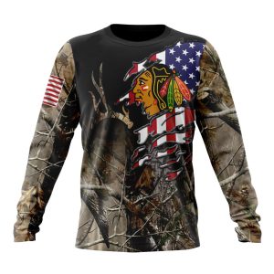 Personalized NHL Chicago Blackhawks Special Camo Realtree Hunting Unisex Sweatshirt SWS2223