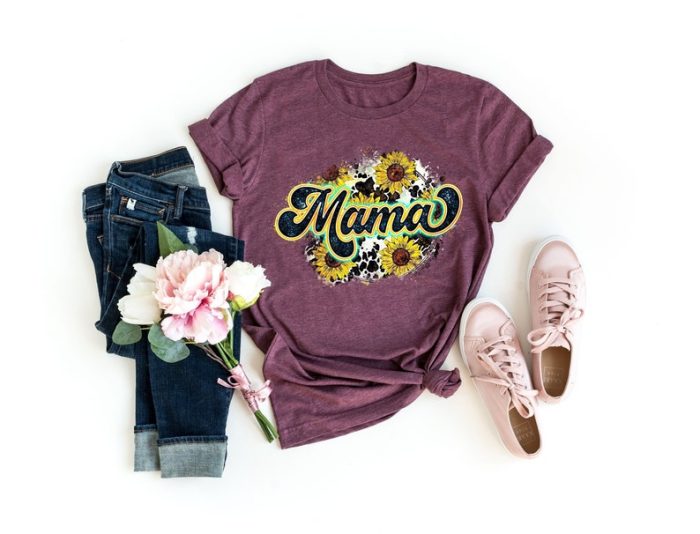 Floral Mama T-Shirt Mothers Day Gift Mothers Day Design Wildflower Mom Tee Flower Mama Trendy Cute Mom Tee Best Mom T-Shirt