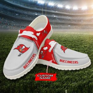 NFL Tampa Bay Buccaneers Hey Dude Shoes Wally Lace Up Loafers Moccasin Slippers HDS1715