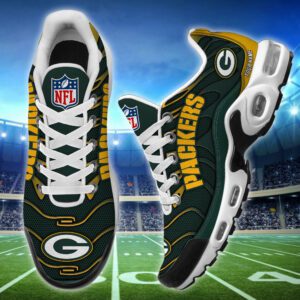 Green Bay Packers NFL Personalized Sport Air Max Plus TN Shoes Gradient Perfect Gift TN2791