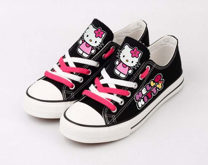 Hello Kitty Shoes Kitty White Low Top Canvas Sneakers ELT1172