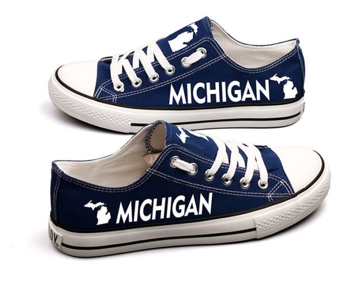 Michigan Shoes Michigan State Low Top Canvas Sneakers ELT1084