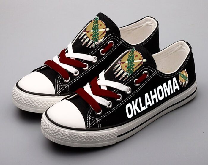 Oklahoma Shoes Oklahoma State Low Top Canvas Sneakers ELT1130