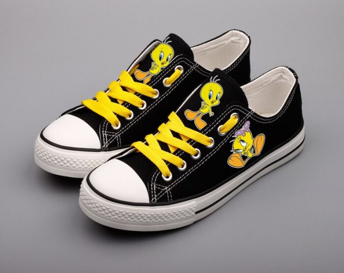 Tweety Bird Shoes Low Top Canvas Sneakers Black Shoes ELT1159