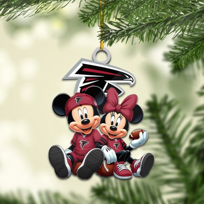 Atlanta Falcons Mickey & Minnie NFL Personalized Ornament For Fans WOM1112