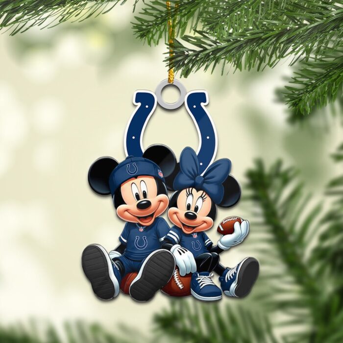 Indianapolis Colts Mickey & Minnie NFL Personalized Ornament For Fans WOM1124