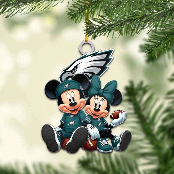 Philadelphia Eagles Mickey & Minnie NFL Personalized Ornament For Fans WOM1138